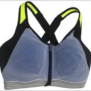 Victoria’s Secret Front-Close Sport Bra💙